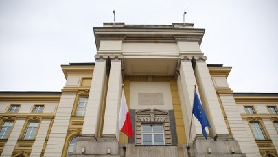 Rząd likwiduje stanowiska ponad 30 pełnomocników. Jak to uzasadnia?