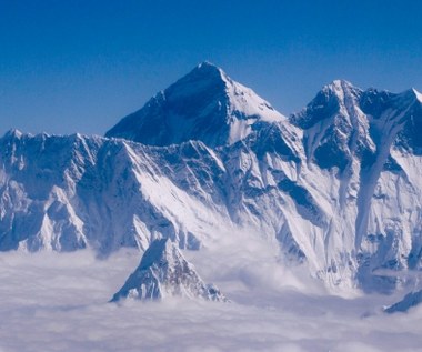 Rząd Nepalu zakazał wspinaczek na Mount Everest