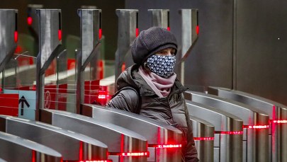 Rząd nie chce podnosić kar za nienoszenie maseczek. Za duże koszty polityczne