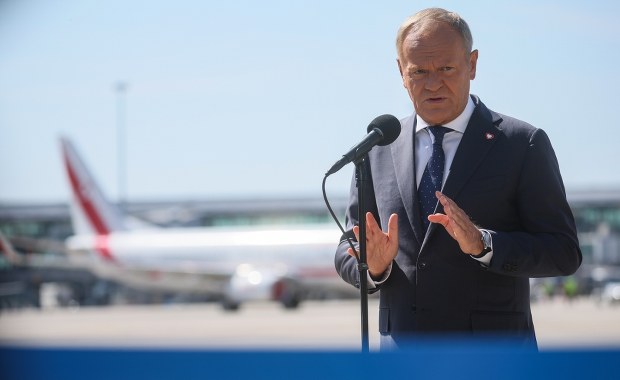 ​Rząd nie odpuszcza. Tusk zapowiada, że prąd z wiatraków popłynie "tak czy inaczej"