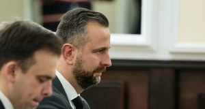 Rząd odpowiada Nawrockiemu ws. SAFE. Przyjęto uchwałę