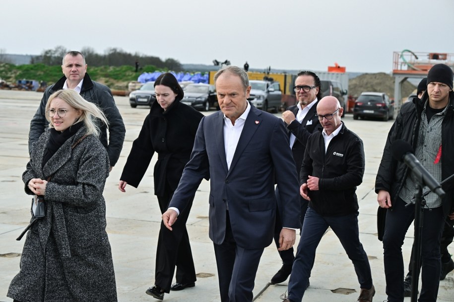 Rząd otwiera przejścia graniczne z Białorusią /Maciej Kulczyński /PAP