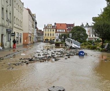 Rząd przyjął poprawki do budżetu na 2025 rok. Nowe środki dla powodzian