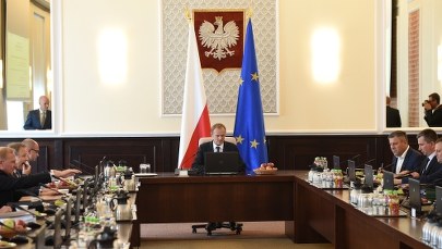 ​Rząd przyjął projekt podnoszący próg janosikowego. "To nie rozwiązuje problemu"