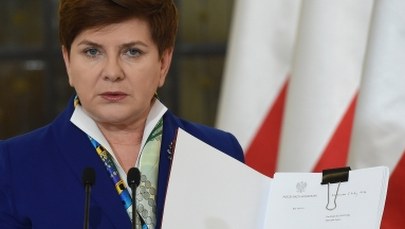 Rząd przyjął projekt programu "Rodzina 500 plus". Szydło: Dotrzymałam danego słowa