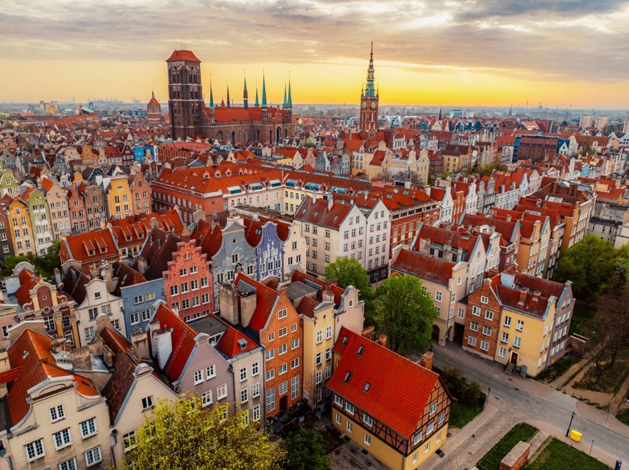 Rząd przyjął ustawę o metropolii na Pomorzu. Nowe przepisy usprawnią transport, inwestycje i rozwój Trójmiasta oraz okolicznych gmin /Shutterstock