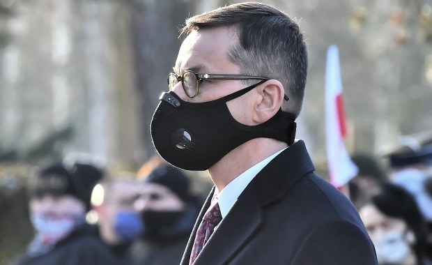 Rząd trzyma w niepewności. Wciąż nie ma rozporządzenia ws. obostrzeń covidowych