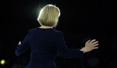 ​Rząd Wielkiej Brytanii wycofa się z niektórych pomysłów fiskalnych 