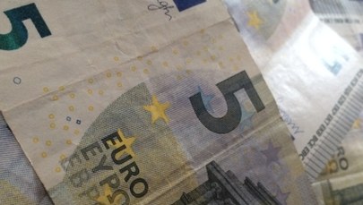 Rząd zrezygnował z opodatkowania partyjnych nieruchomości