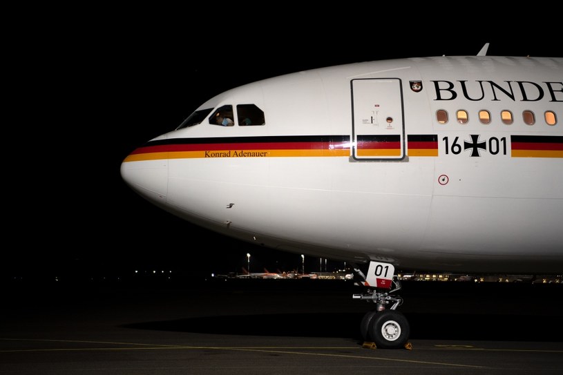 Rządowy Airbus A340 "Konrad Adenauer" /AFP