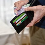 Rządowy "Poradnik Bezpieczeństwa" o pieniądzach. Taką gotówkę przygotuj
