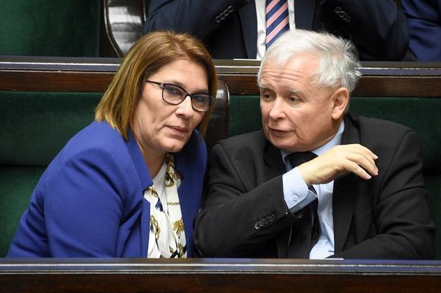 Rzeczniczka PiS Beata Mazurek i Jarosław Kaczyński. Fot. Jacek Domiński /Reporter