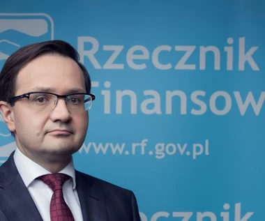 Rzecznik Finansowy interweniuje w sprawie nieautoryzowanych transakcji