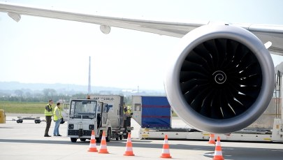 Rzecznik LOT: Pasażerowie uziemionego Dreamlinera nadal w Cancun