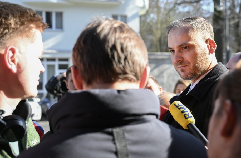 Rzecznik MSZ Maciej Wewiór podczas briefingu prasowego /Radek Pietruszka /PAP