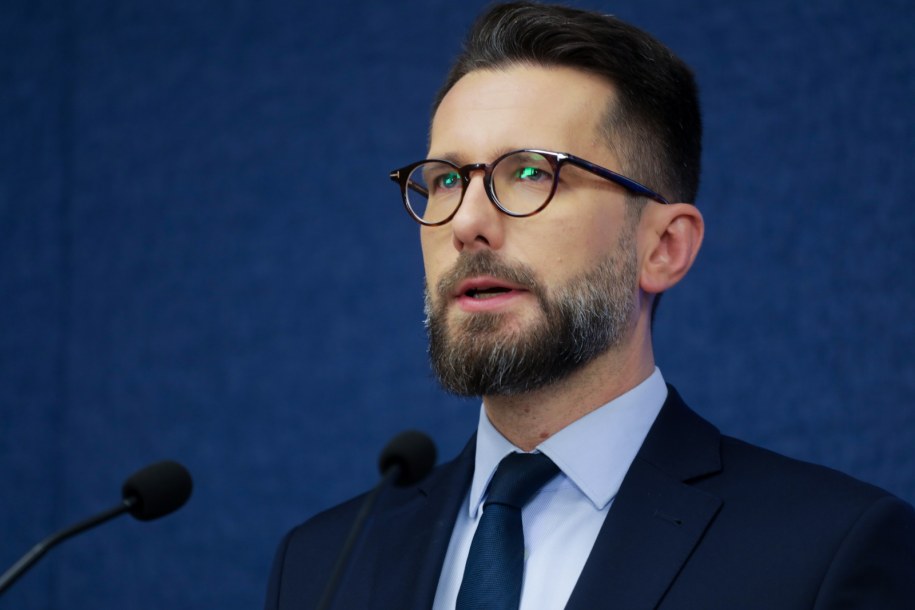Rzecznik PiS Radosław Fogiel /Albert Zawada /PAP