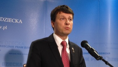 Rzecznik Praw Dziecka: Dzieci zbyt często ponoszą konsekwencje zaniechań dorosłych