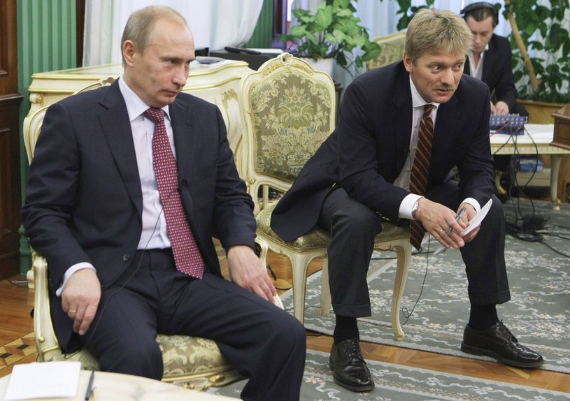 Rzecznik prezydenta Rosji Dmitrij Pieskow w towarzystwie Władimira Putina /ROSSIYA SEGODNYA /East News