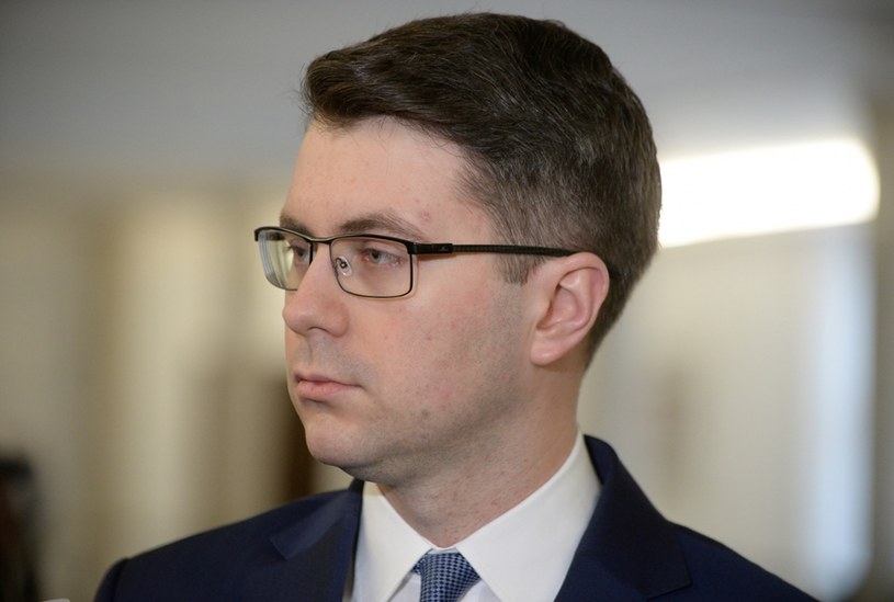 Rzecznik rządu Piotr Müller /Jan Bielecki /East News