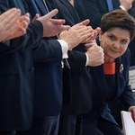 "Rzeczpospolita": Duda i Szydło tracą sondażowe punkty