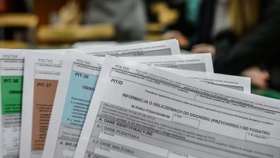 "Rzeczpospolita": Fiskus bez powiadomienia usuwa z rejestru firmy