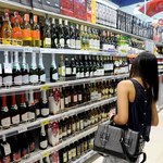"Rzeczpospolita": Koniec alkoholowego eldorado nad Wisłą