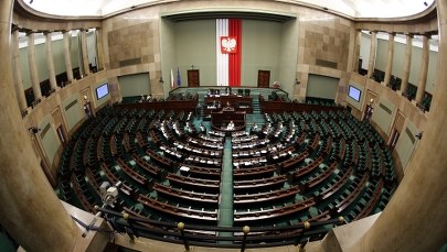 "Rzeczpospolita": Posłowie będą mieli w tym roku wyjątkowo długie wakacje