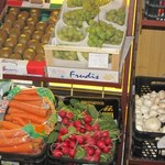 "Rzeczpospolita": Zakaz handlu w niedzielę zabija małe sklepy