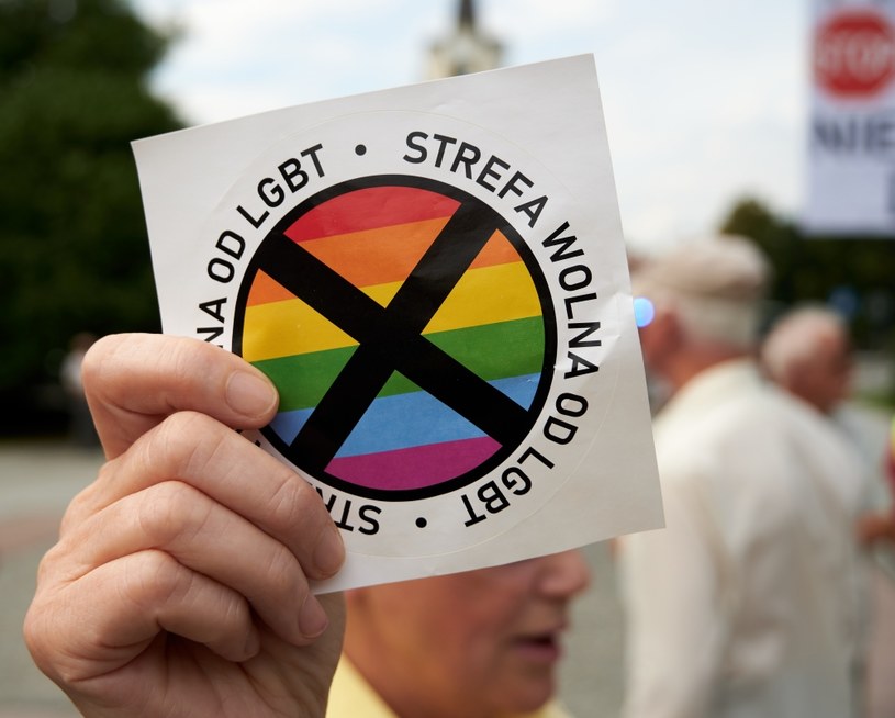 "Rzeczpospolita" zapytała respondentów, czy osoby LGBT są w Polsce dyskryminowane. /Anatol Chomicz /Agencja FORUM
