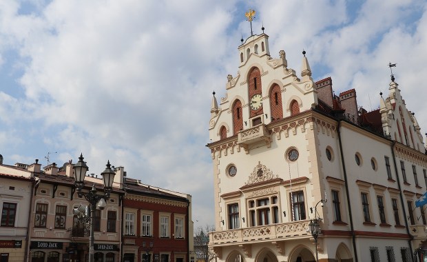 Rzeszów: Zmiany i ograniczenia w funkcjonowaniu urzędów 