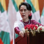 Rzeź i exodus Rohingjów. Przywódczyni Birmy "potępia przemoc", ale pomija działania armii