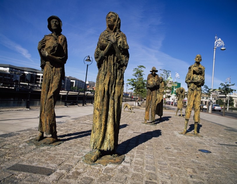 Rzeźba upamiętniająca ofiary Wielkiego Głodu (1845−1849) , Dublin /Ken Welsh/Design Pics RM/East News /East News