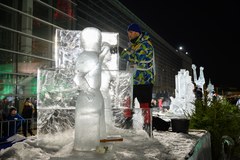 Rzeźby lodowe na Betlejem Poznańskim