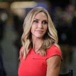 Rzucała się w oczy podczas przemówienia Donalda Trumpa. Kim jest Lara Trump? 