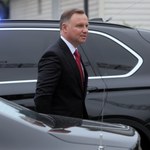 Rzucił petardą w kolumnę prezydenta Andrzeja Dudy. Nietypowe tłumaczenie sprawcy