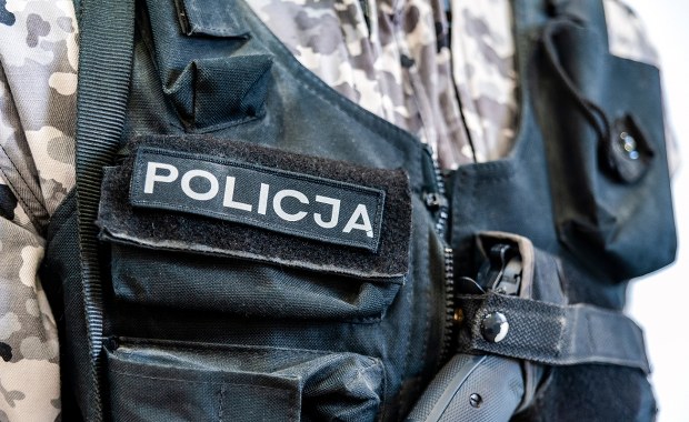 Rzucił się z szablami na policjantów. Tragiczny finał interwencji w Bytomiu