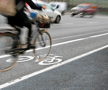 Są nowe przepisy dla rowerzystów. Mogą dostać mandat za zbyt szybką jazdę