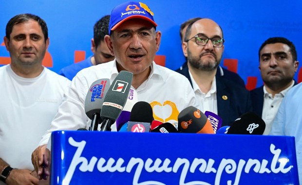 Są oficjalne wyniki wyborów w Armenii. Moskwa nie ma się z czego cieszyć