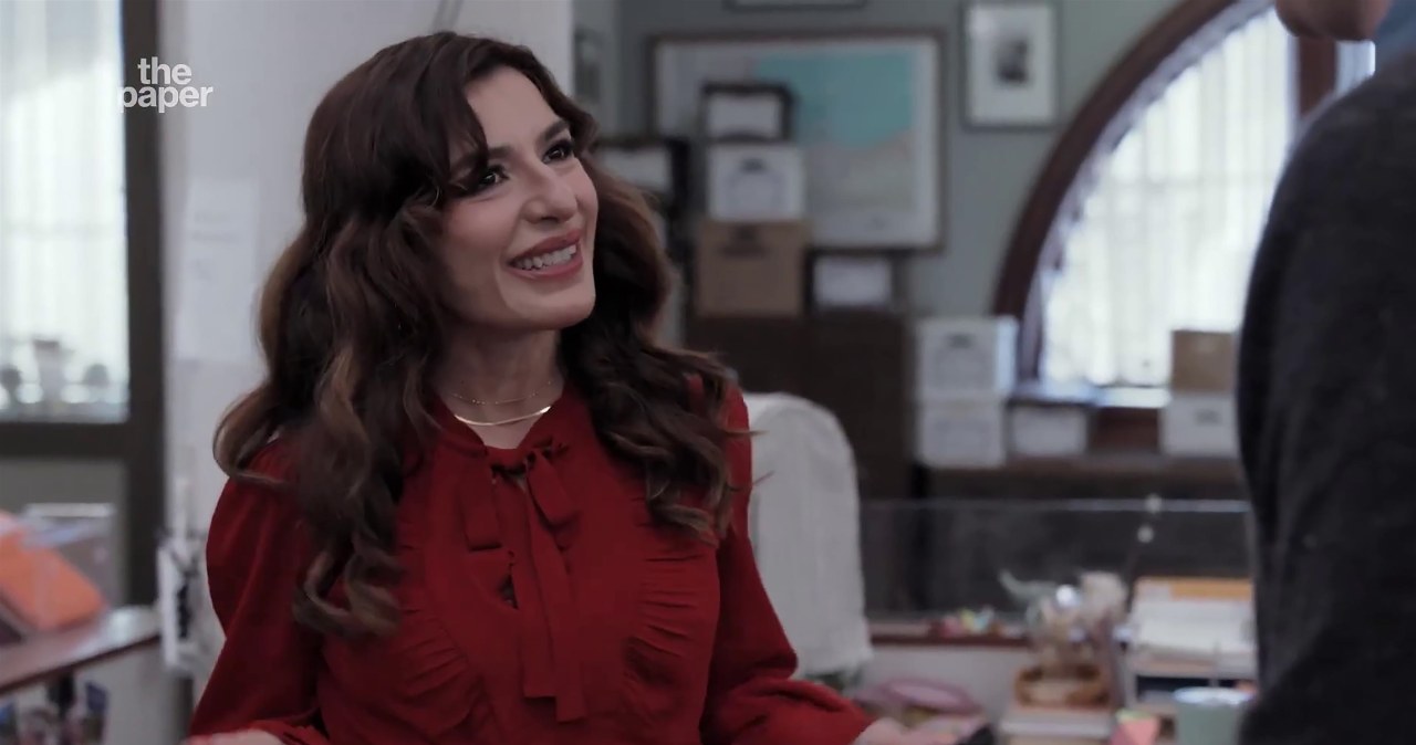 Sabrina Impacciatore w "The Paper" /BACKGRID / Backgrid UK / Forum /Agencja FORUM