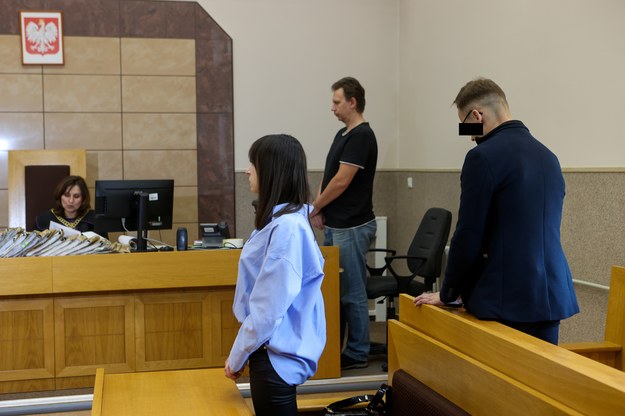Sąd ogłosił wyrok w sprawie asesora Michała K. i 7 innych osób dot. przekroczenia uprawnień w związku z egzekucją komorniczą /Marian Zubrzycki /PAP