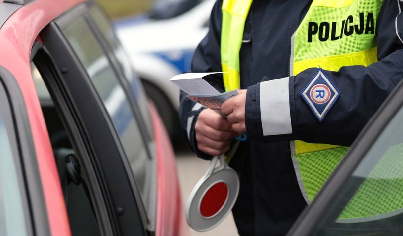 Sąd uznał, że zarzuty policji wobec kierowcy były bezpodstawne (zdjęcie ilustracyjne) /Fot. Piotr Jedzura /Reporter