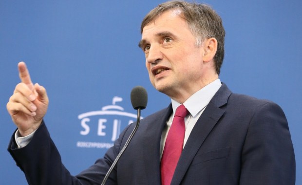 Sąd zdecydował w sprawie zatrzymania i doprowadzenia Ziobry