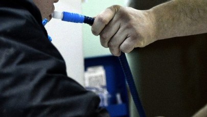 Sądy pobłażliwe dla pijanych kierowców. Blisko 250 przed sądem, tylko 4 z surowszymi karami