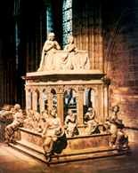 Saint-Denis, grobowiec Ludwika XII w bazylice, 1531 /Encyklopedia Internautica