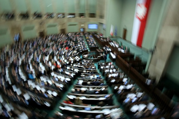 Sala plenarna Sejmu /PAP/Leszek Szymański /PAP
