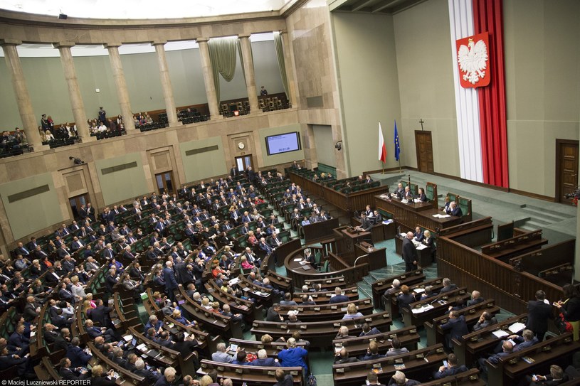 Sala plenarna Sejmu /Maciej Luczniewski /Reporter