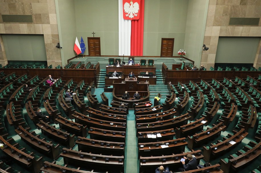 Sala plenarna Sejmu /Paweł Supernak  /PAP