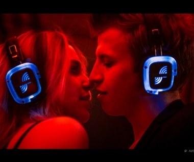 "Sala samobójców. Hejter" to druga część głośnej "Sali samobójców" (2011) - filmu nagrodzonego Srebrnymi Lwami na festiwalu w Gdyni.