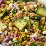 Sałatka na smukłą talię i alabastrową skórę. Robię z oryginalnego przepisu gwiazdy "Przyjaciół"