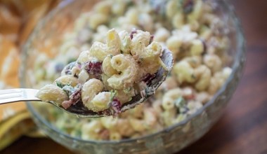 Sałatka na szybki lunch do pracy i na imprezę. Jadłam też gdy chciałam schudnąć